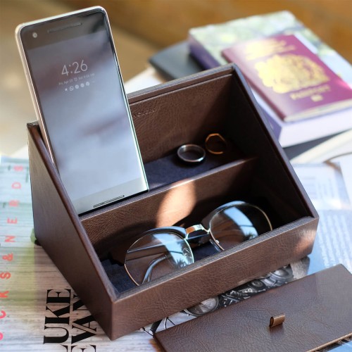 Elegancka stacja ładująca do telefonu