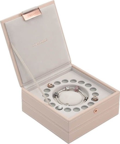 702a858497bf7364dfc52075edbd83bb