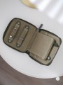 Małe etui podróżne na biżuterię STACKERS Olive Green 2