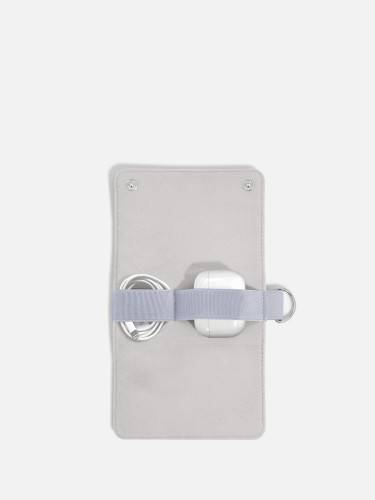 Etui na Airpodsy i kabel ładujący STACKERS Lavender 1
